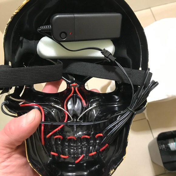 LED Purge Mask - Picture 6 of 6
